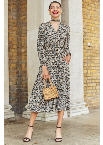 SHARONDRA24-PALGR-0jpeg