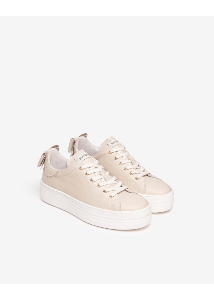 NeroGiardini | Bow Back Trainers