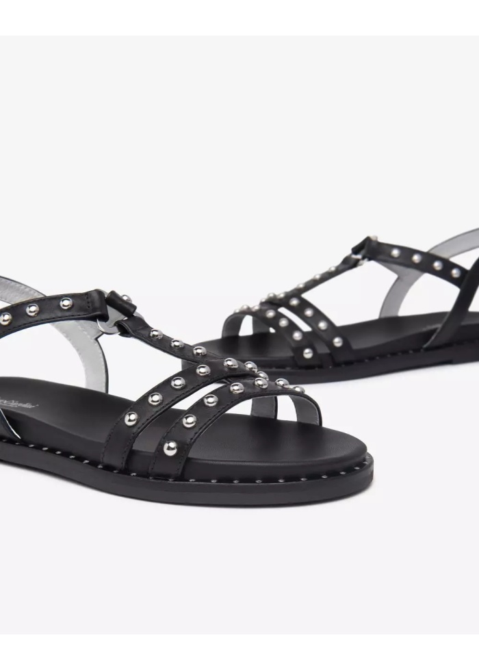 NeroGiardini | Studded Sandals