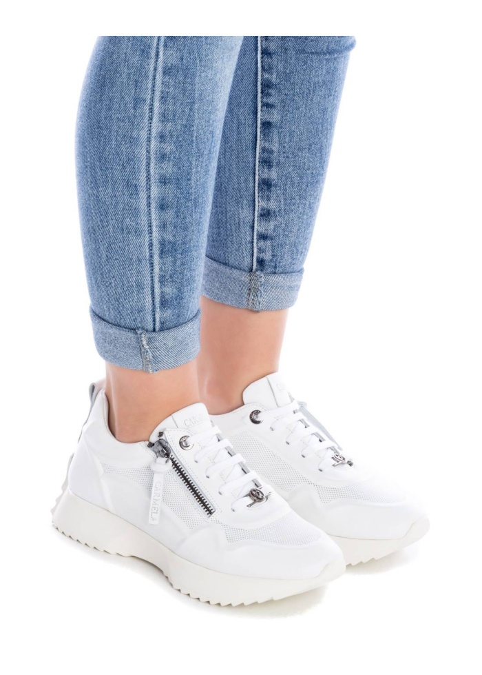 Carmela | Side Zip Trainer