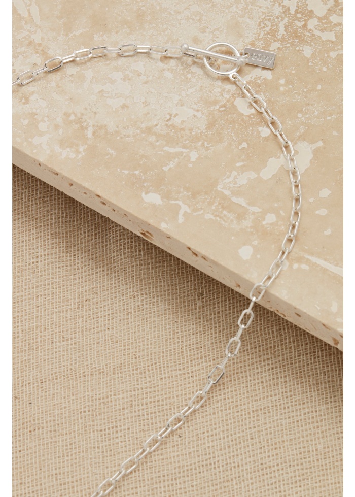 Envy | Crystal Clover Necklace