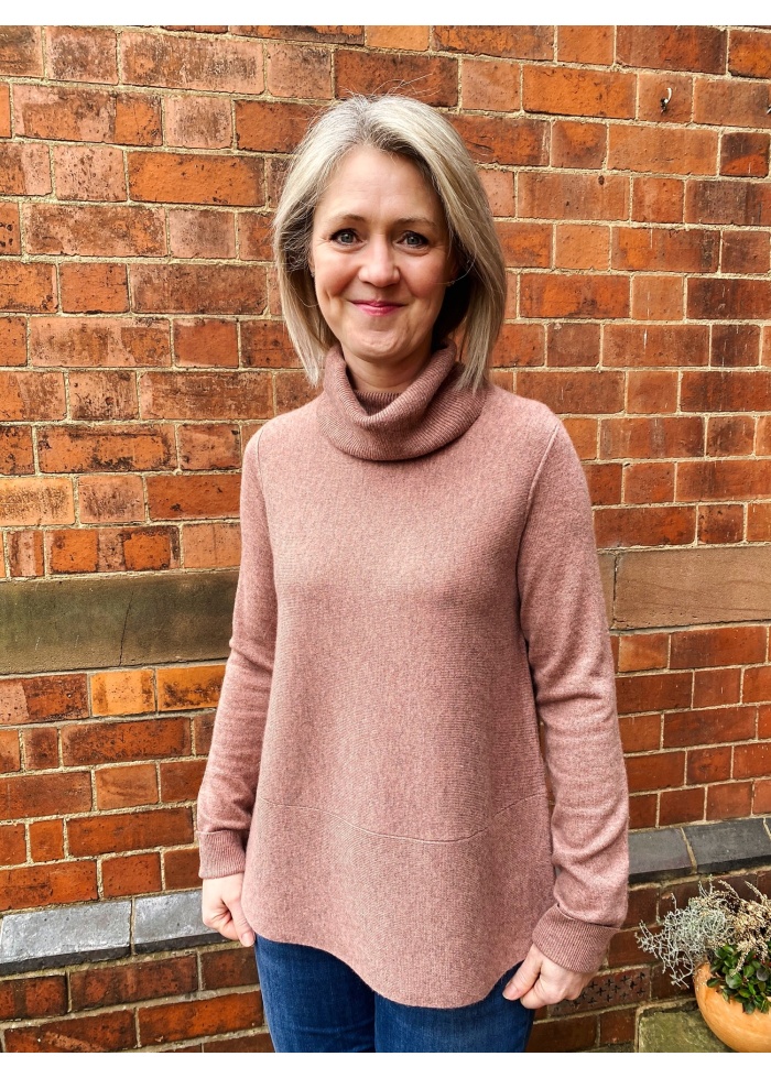 Repeat | Cashmere mix roll neck