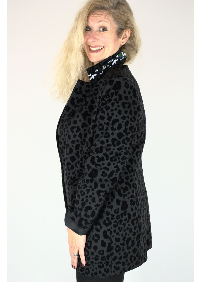 Vilagallo | Antonet Flock Jacket Black Patri