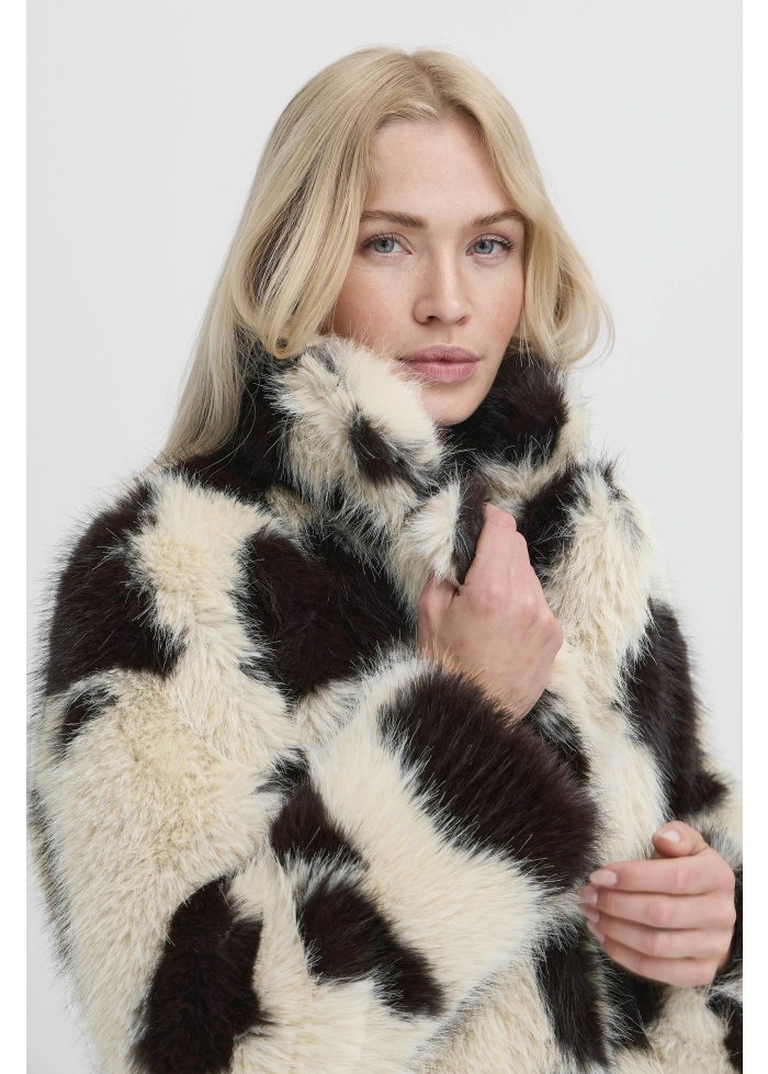 b.young | ByBemio Coat