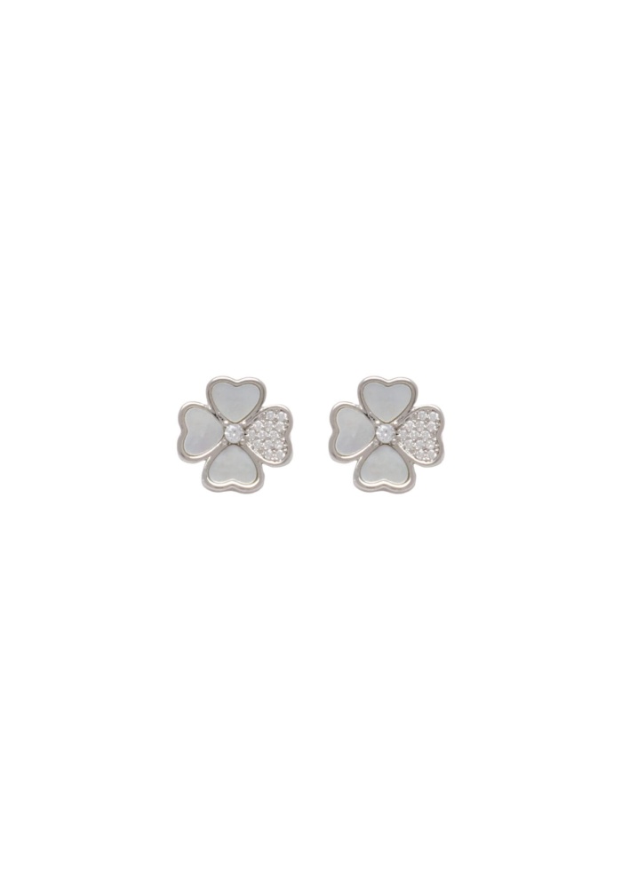 Zelly | Clover Stud Earrings