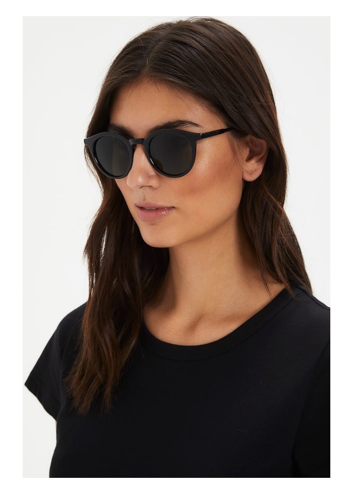 Banou Black Sunglasses