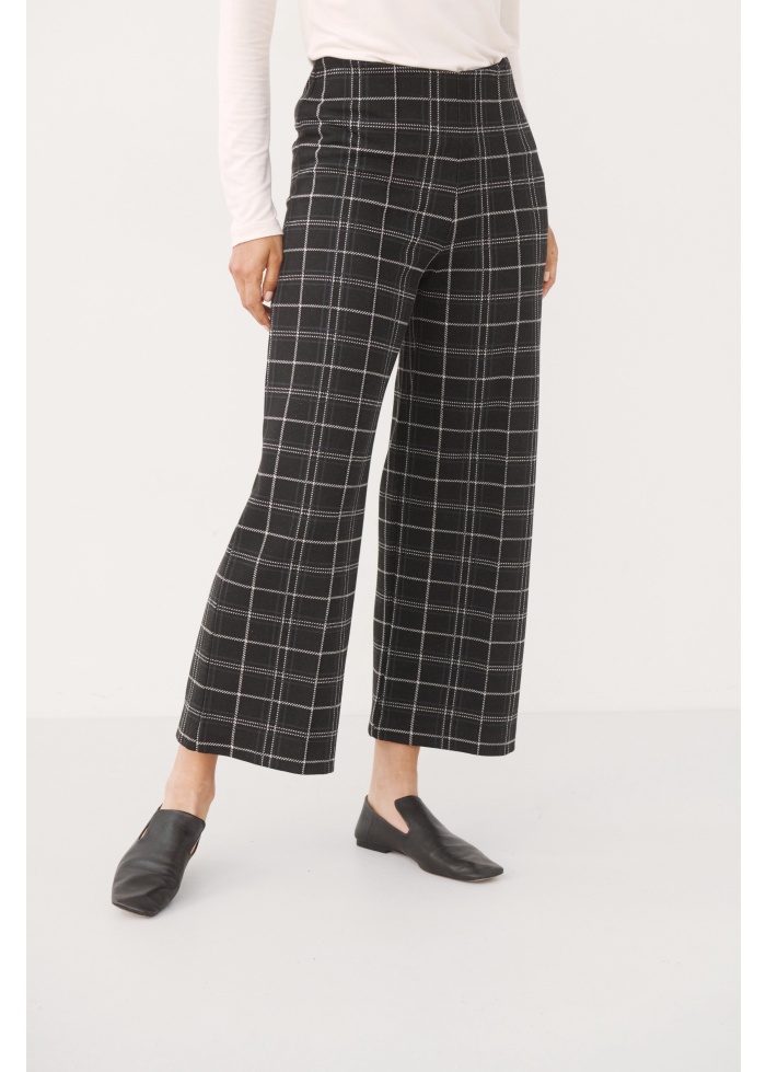 Part Two | Illisan Check Trousers