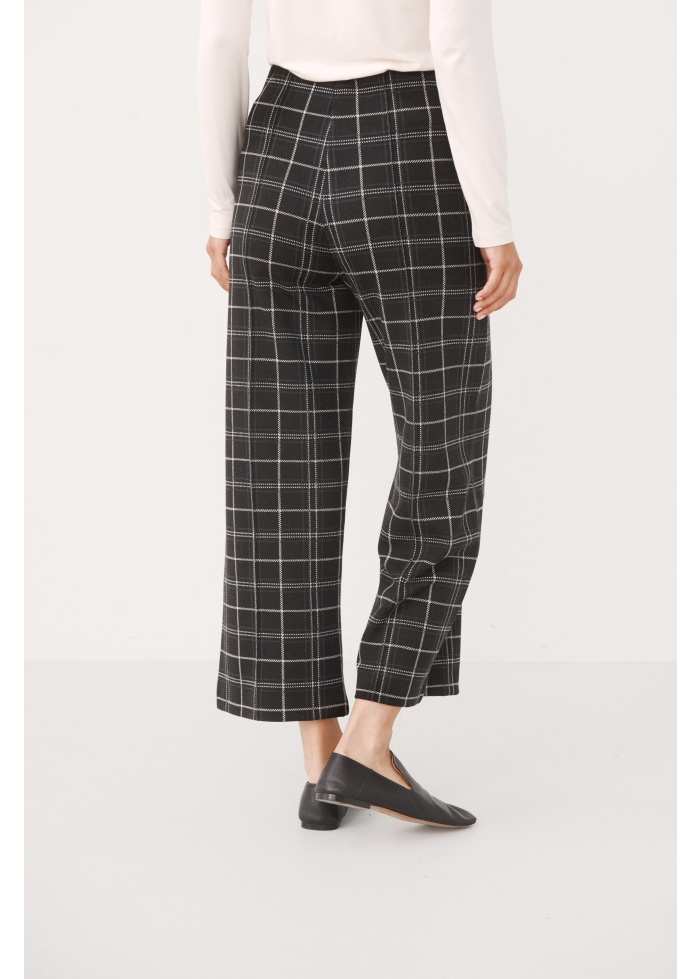 Part Two | Illisan Check Trousers