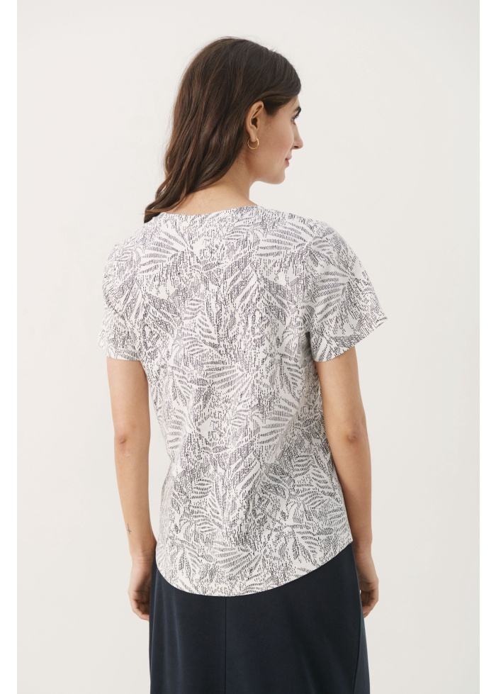 Part Two | Gesina T-Shirt