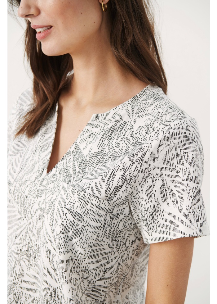 Part Two | Gesina T-Shirt