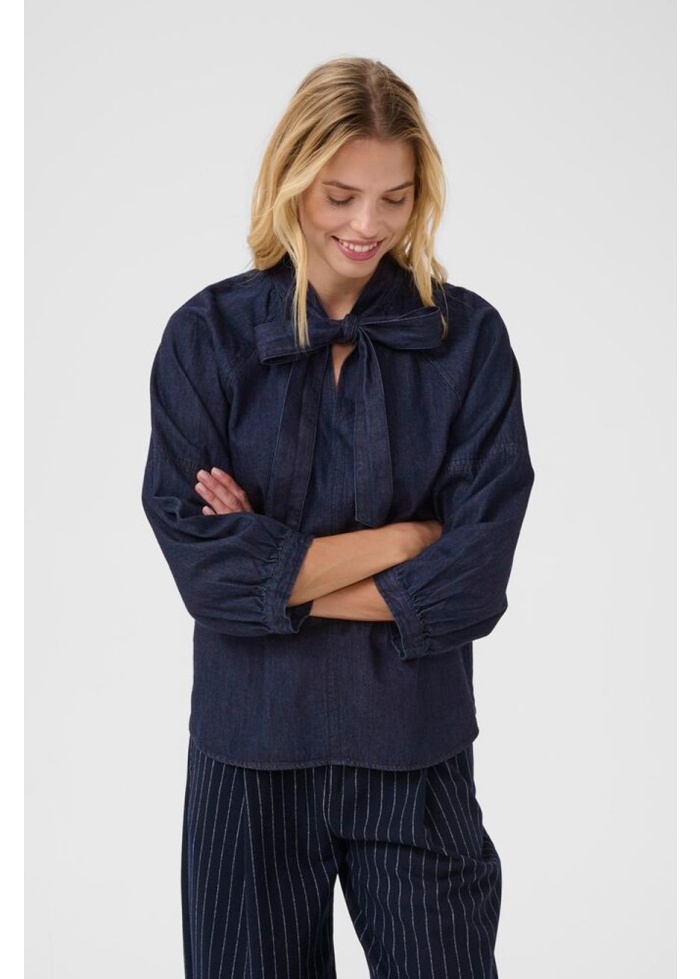 Part Two | Sassi Blouse