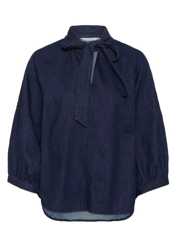 Part Two | Sassi Blouse