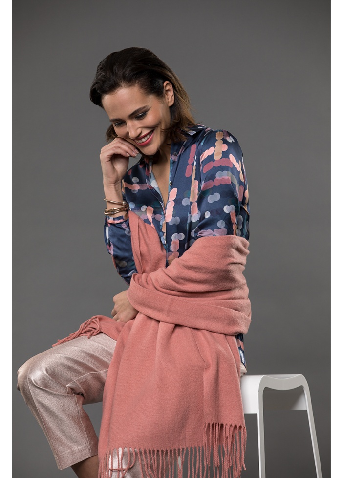 Silky pattern blouse