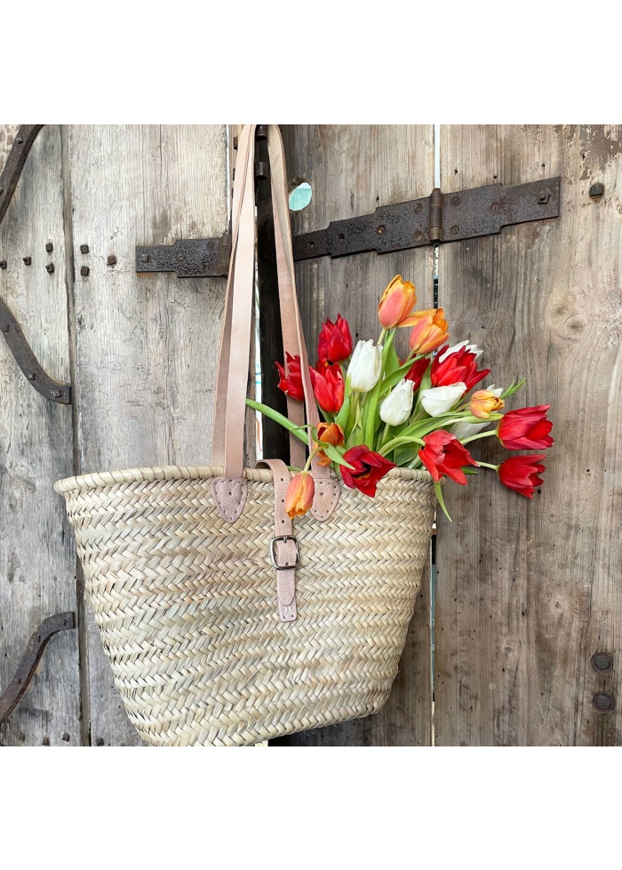 BasketBasket | Long Handle Buckle Bucket