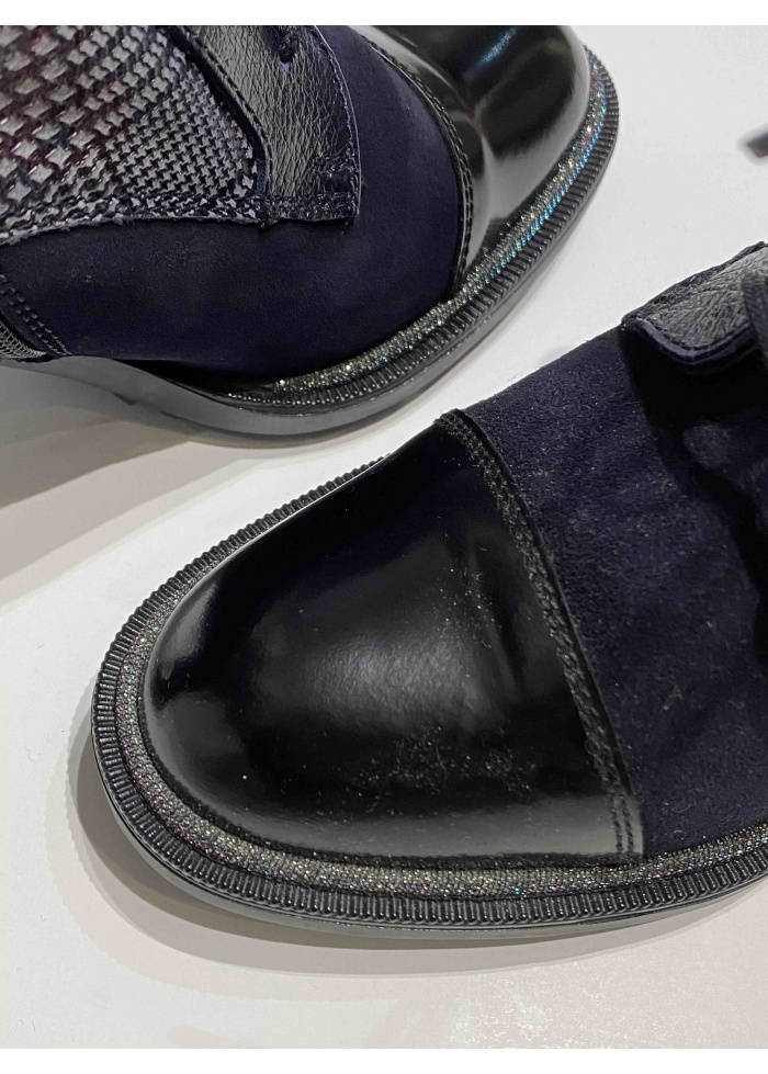 Hispanitas | Navy Heeled Ankle Boot