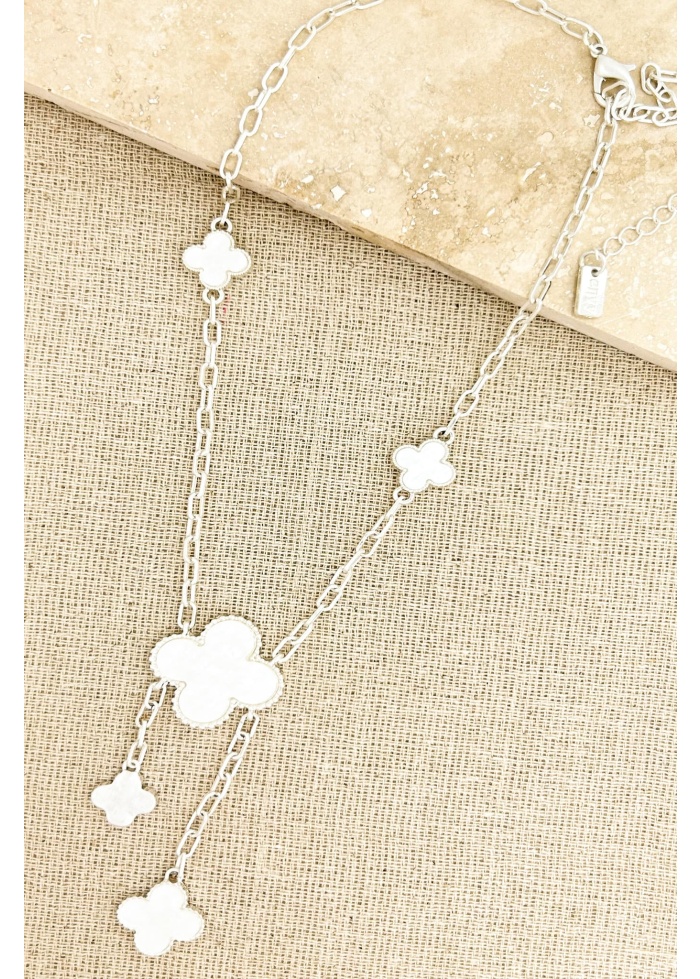 Envy | White Clover Pendant Silver Necklace