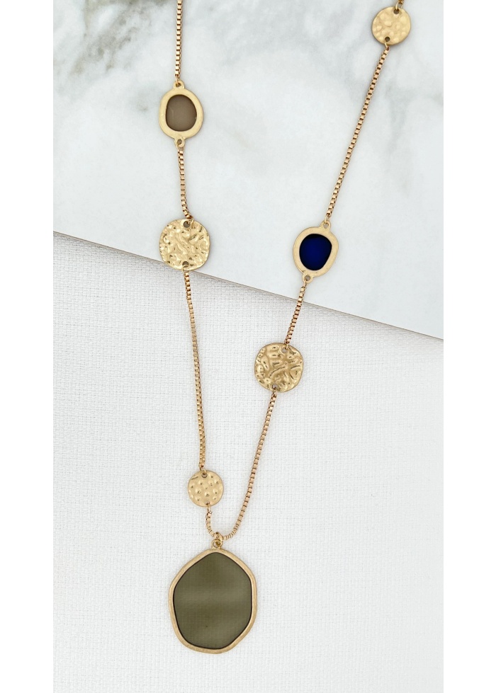 Envy | Textured Disc Necklace