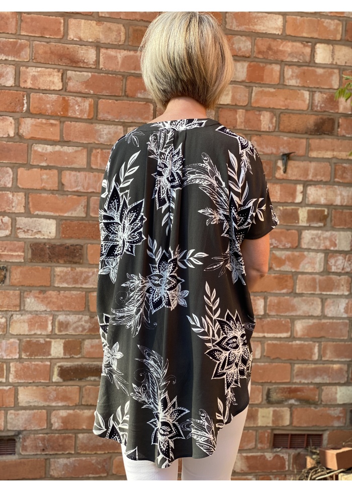 Ghosts of the Past Top