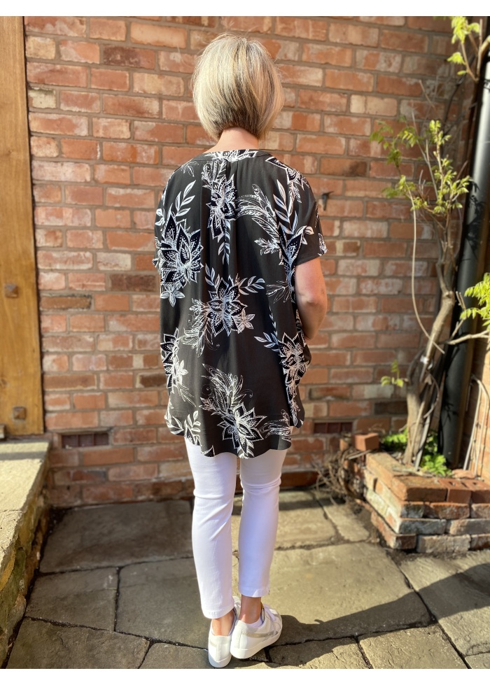 Ghosts of the Past Top