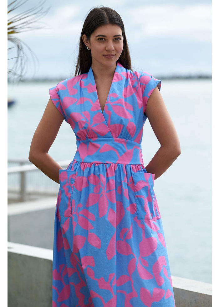 Foil | It's A Stunner Dress