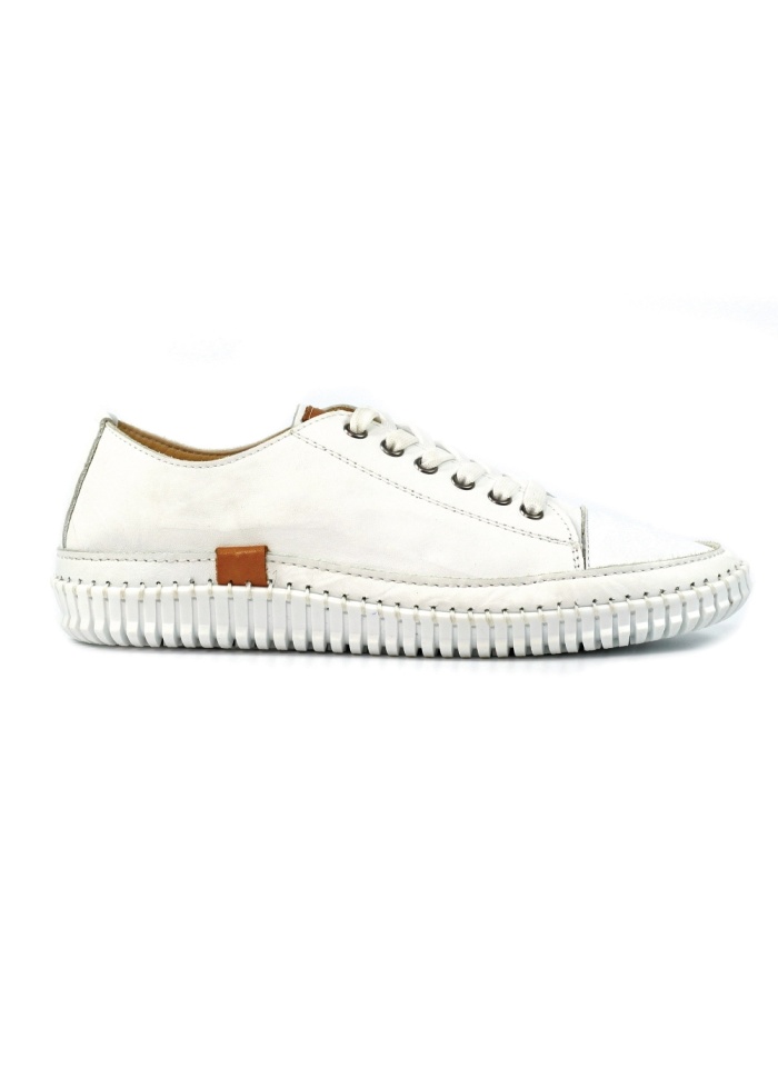 Lunar | Truffle White Shoe