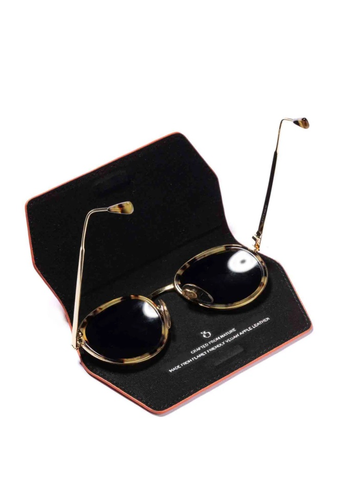 NAOA | Apple Leather Slim Glasses Case Tangerine