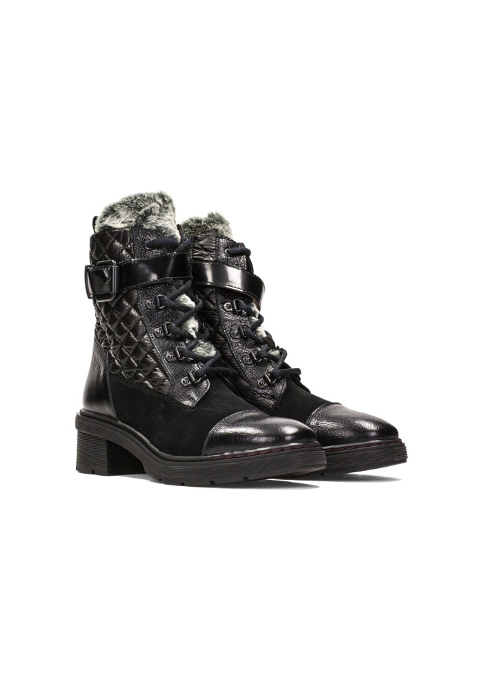 Padded detail ankle boots