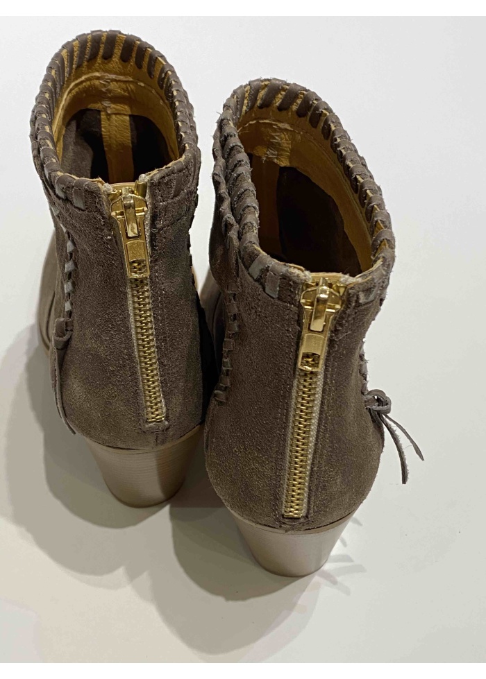 Cara | Suede Ankle Boot