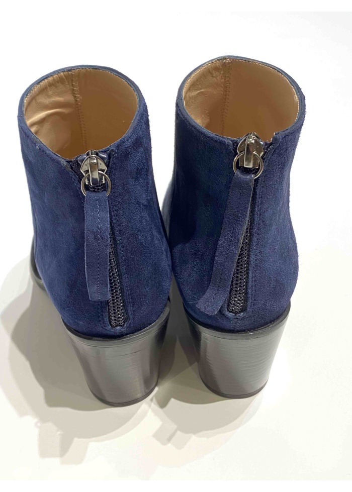 Unisa | Suede Ankle Boot