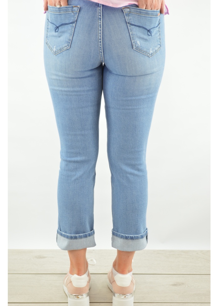 JonnyQ | Catherine Crop