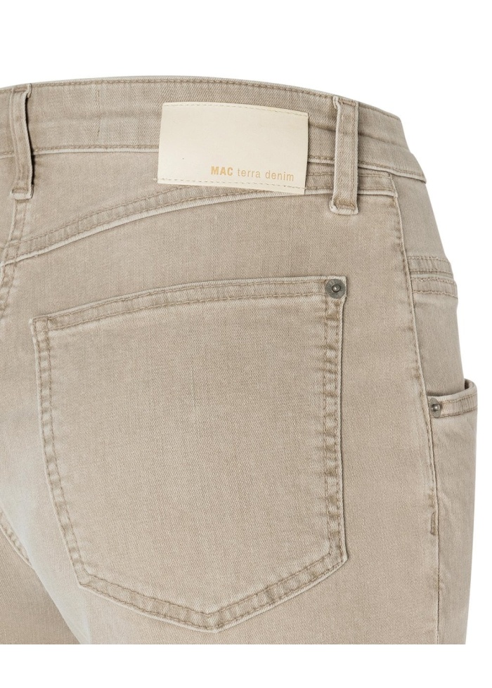 MAC | Rich Carrot Jean