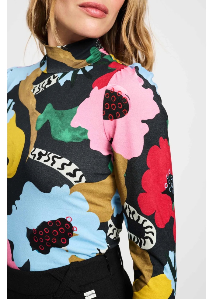 POM | Autumn Garden Turtleneck