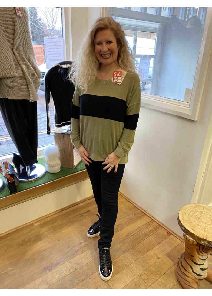 postcard | Sweat Top