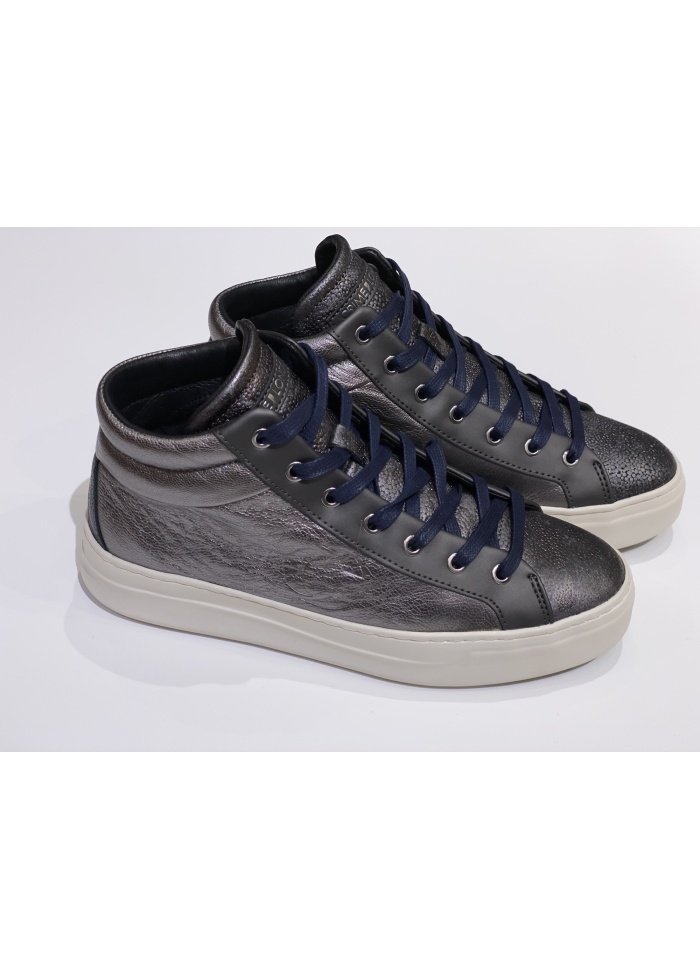 Hoxton Hi Top Trainer